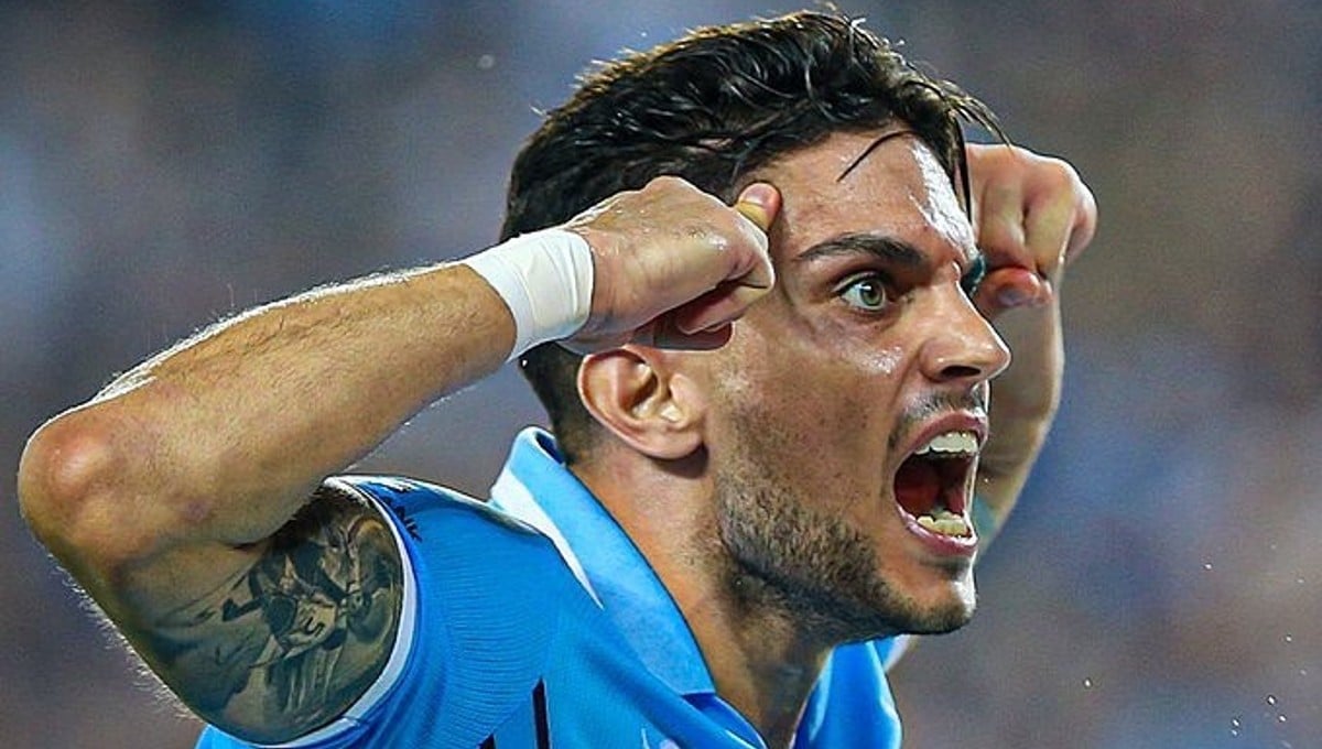 Bartra narra su salida del Betis, lo que la propició y cómo lo sigue desde Turquía