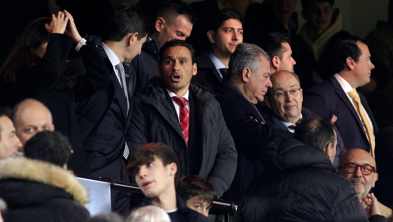 Polémica por una oleada de despidos en el Sevilla, algunos de trabajadores históricos, que no se quedará ahí