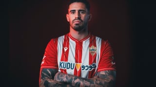 El Almería refuerza su delantera: Miguel de la Fuente llega cedido desde el Leganés