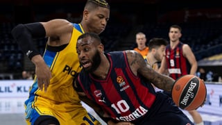 El Baskonia se queda sin red