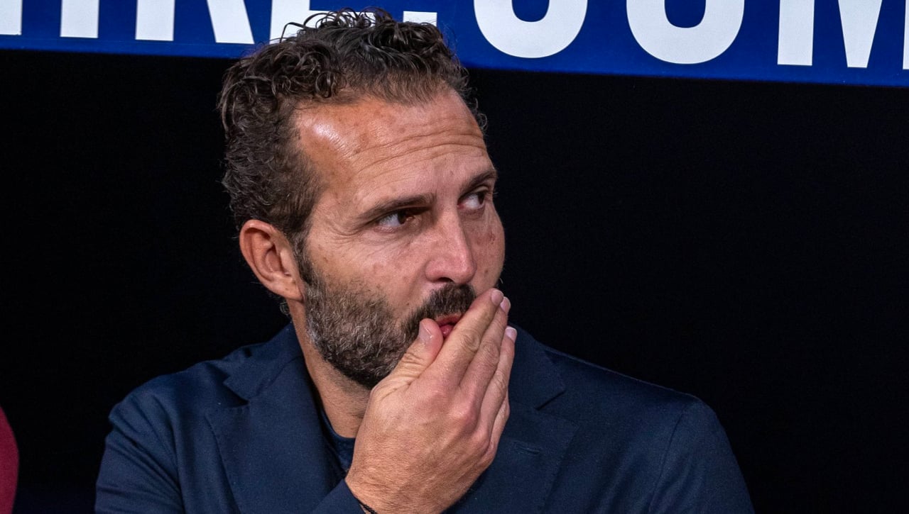 Braulio Vázquez, director deportivo de Osasuna, da asilo a Rubén Baraja