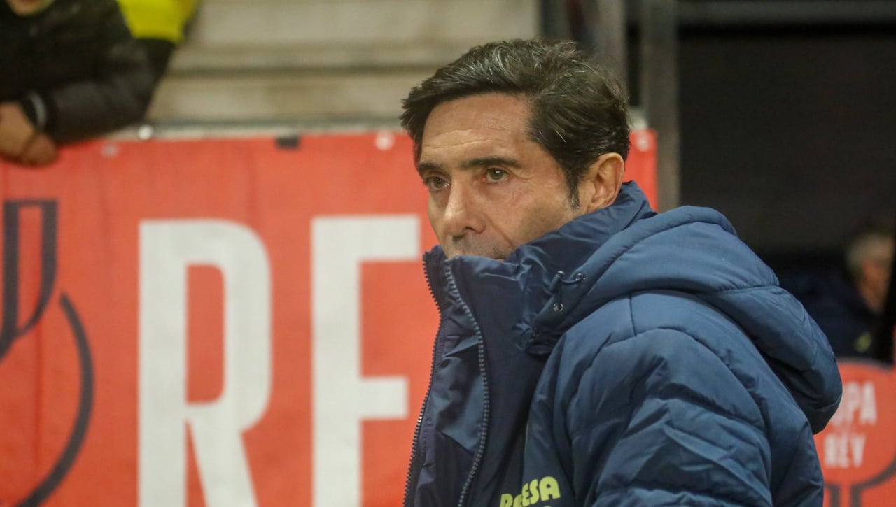 Marcelino apercibe a Baena y defiende al Villarreal frente a la RFEF