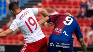 Descendió a Primera Federación y no levanta cabeza