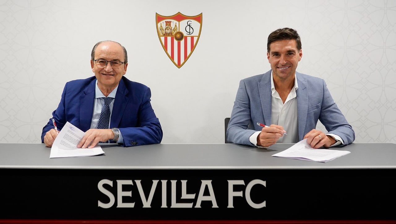 Diego Alonso no deja indiferente en este Sevilla