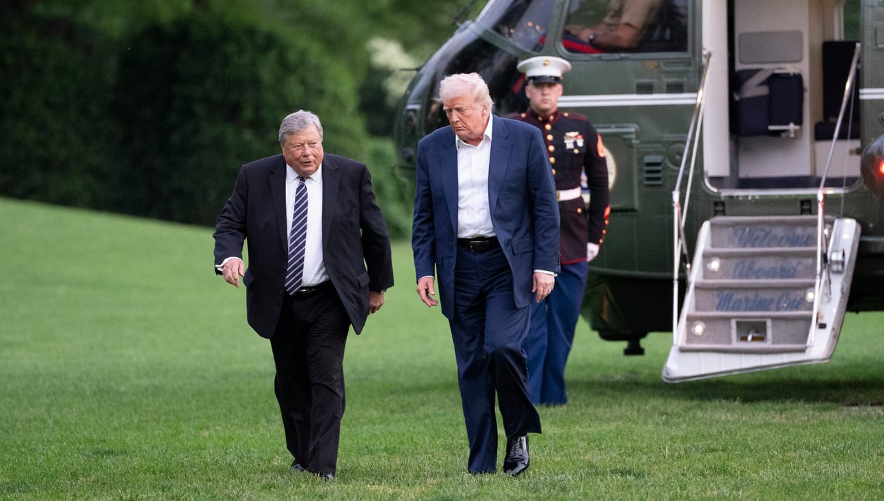 Trump pone rumbo a Marte