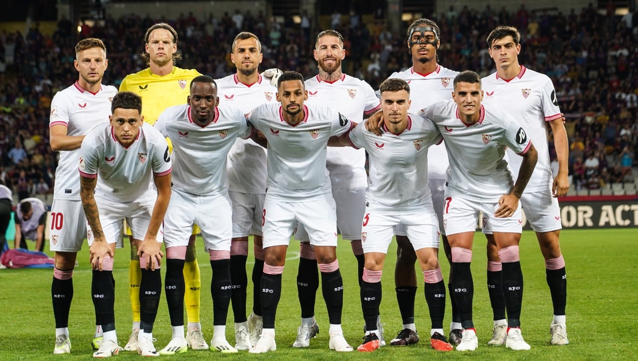 Puntos uno a uno del Sevilla FC en Montjuic contra el FC Barcelona: Sergio Ramos, entre pitos y aplausos