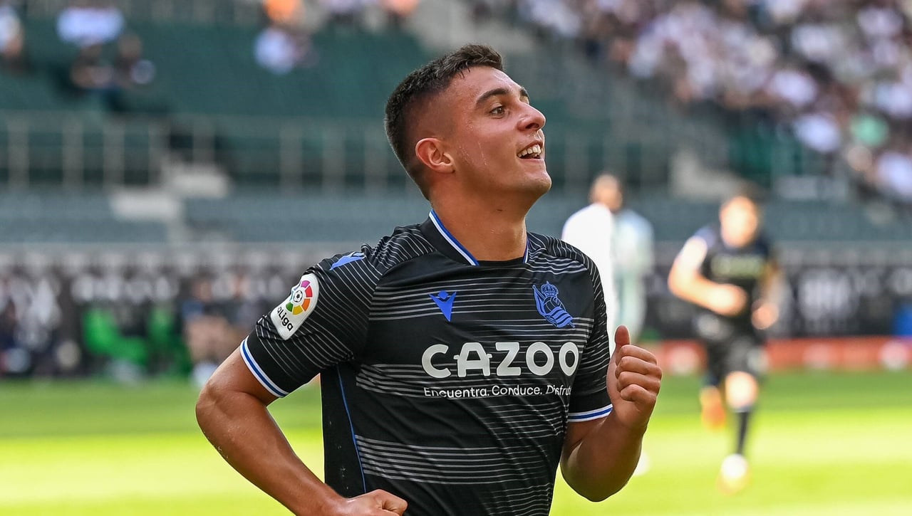 Karrikaburu no termina de arrancar en el Racing lo que no son buenas noticias para la Real Sociedad