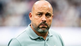 Manolo González recupera a Koleosho en una sesión marcada por las bajas de Puado y Pickel