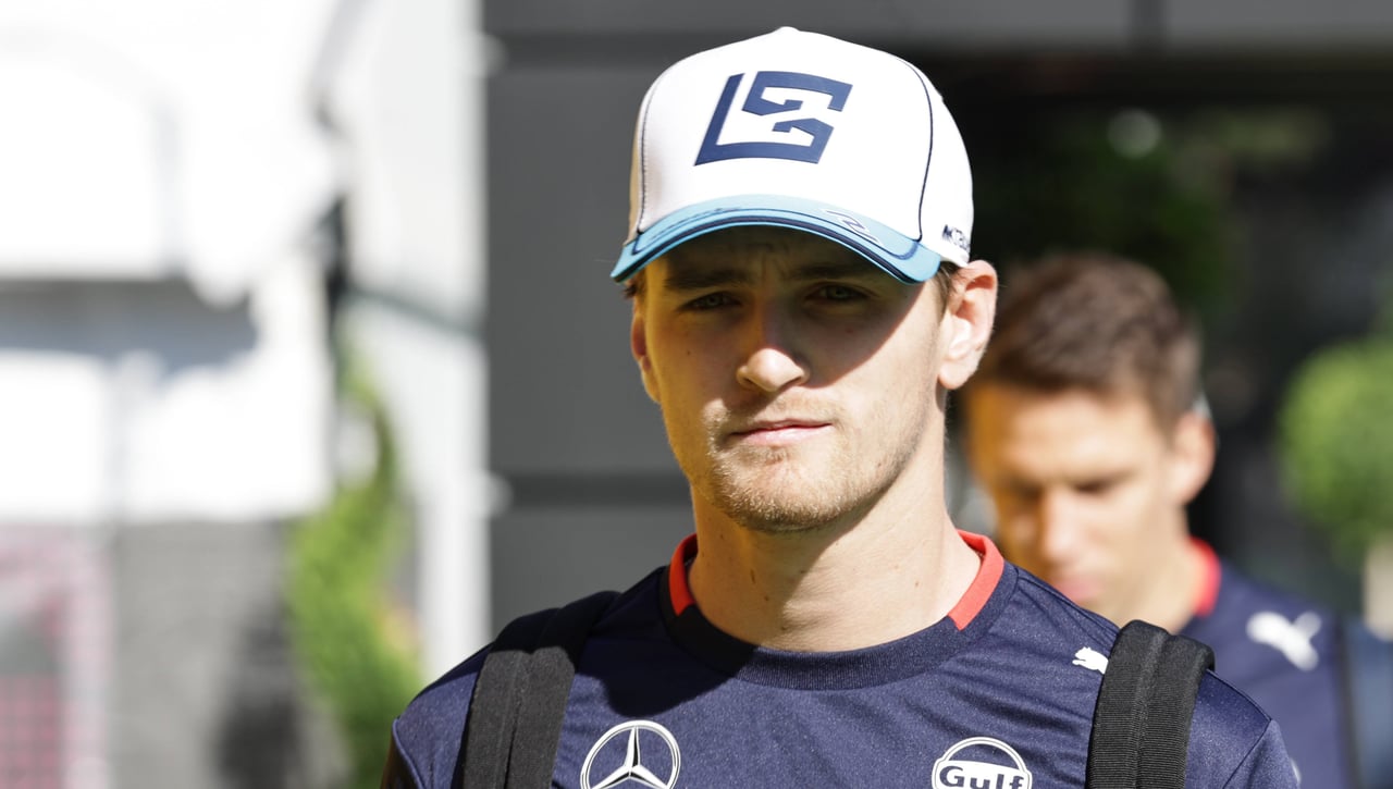 Le deja un hueco a Carlos Sainz para irse a competir con Álex Palou