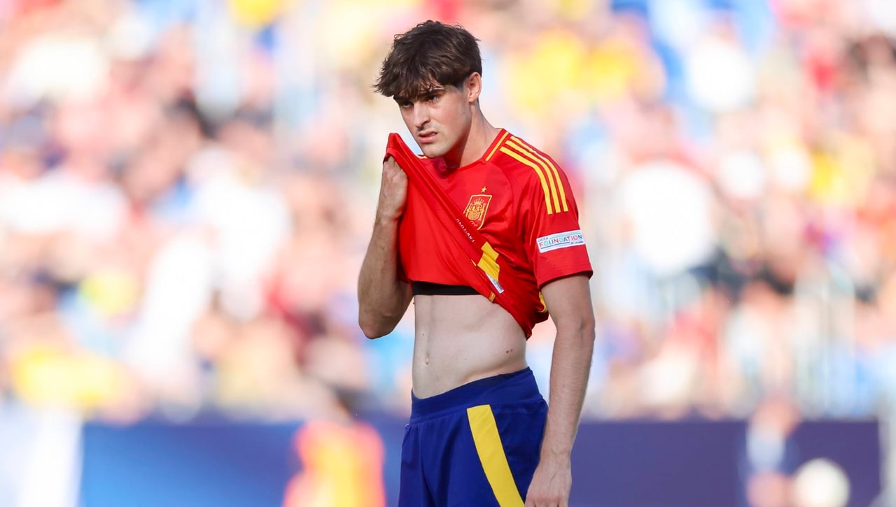 Acercan posturas por el fichaje de Javi Guerra