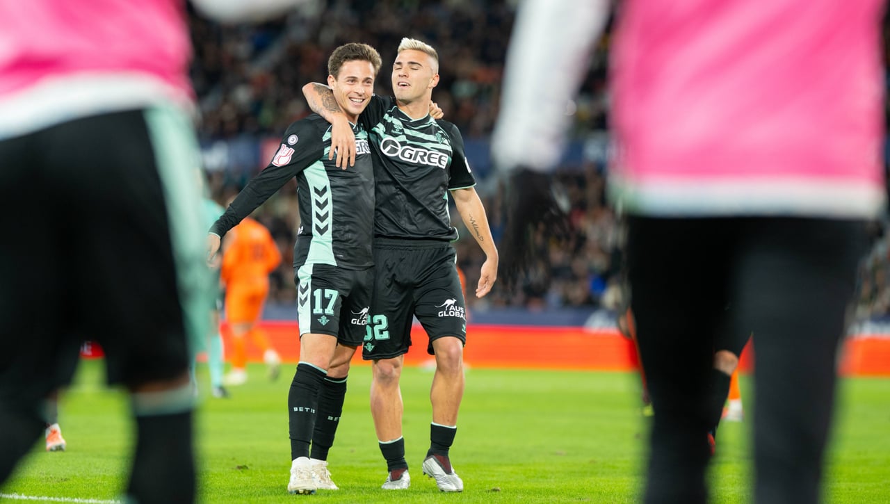El Betis pinta de color verdiblanco al 'Pichichi' de la Copa del Rey 