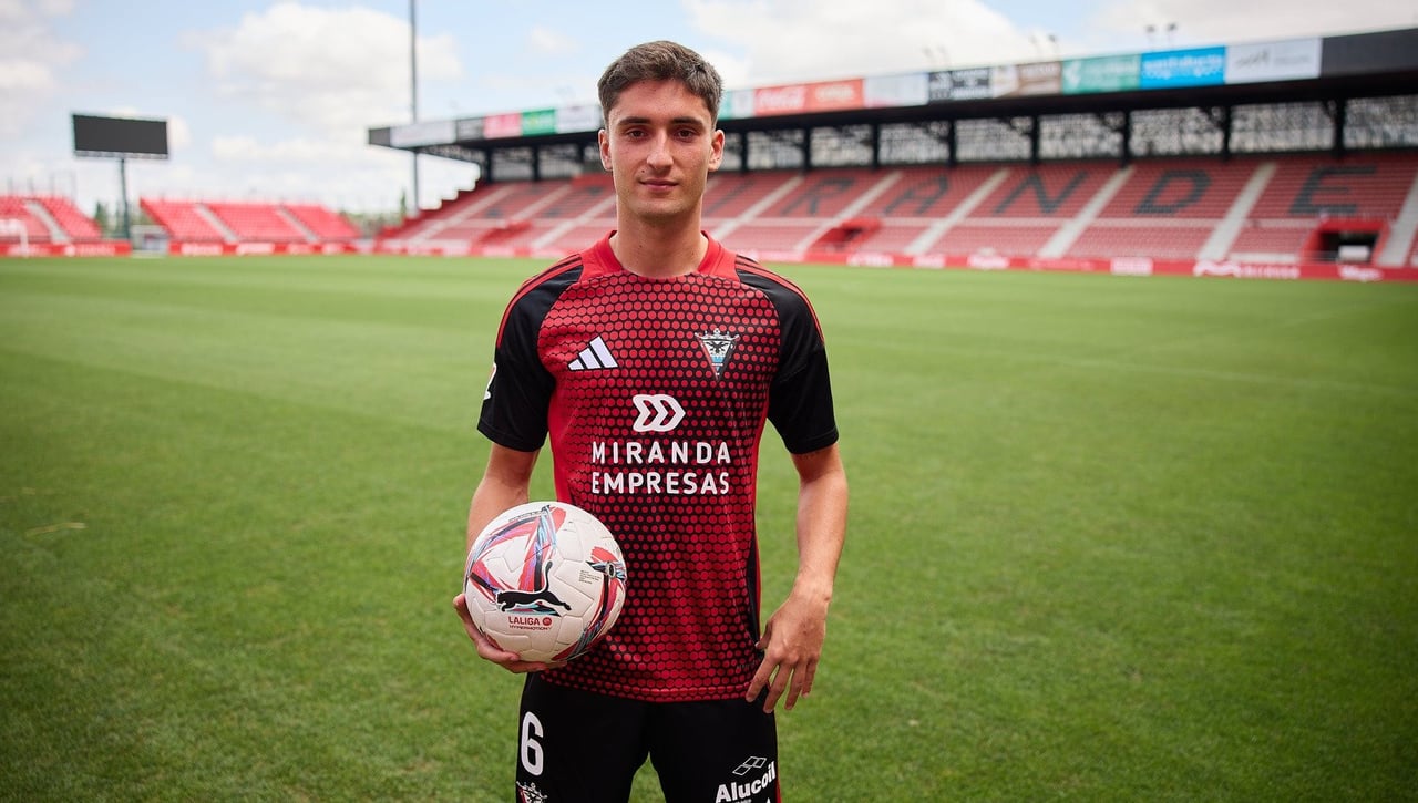 Gorrotxategi y Karrikaburu dan un paso adelante