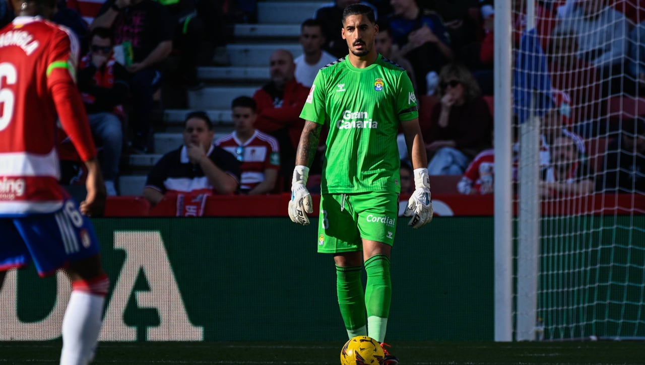 Vía libre con Álvaro Valles: así queda el puzle de la portería del Betis