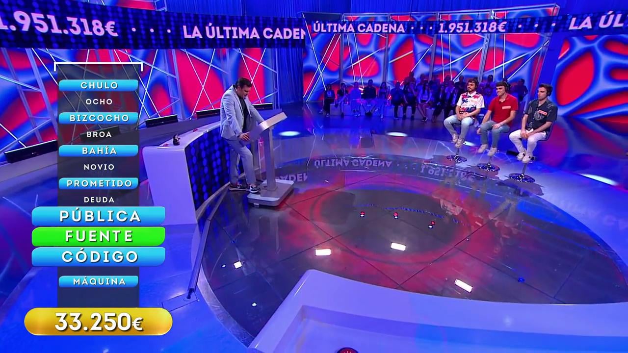 Los Mozos de Arousa se llevan el bote y filtran el momento