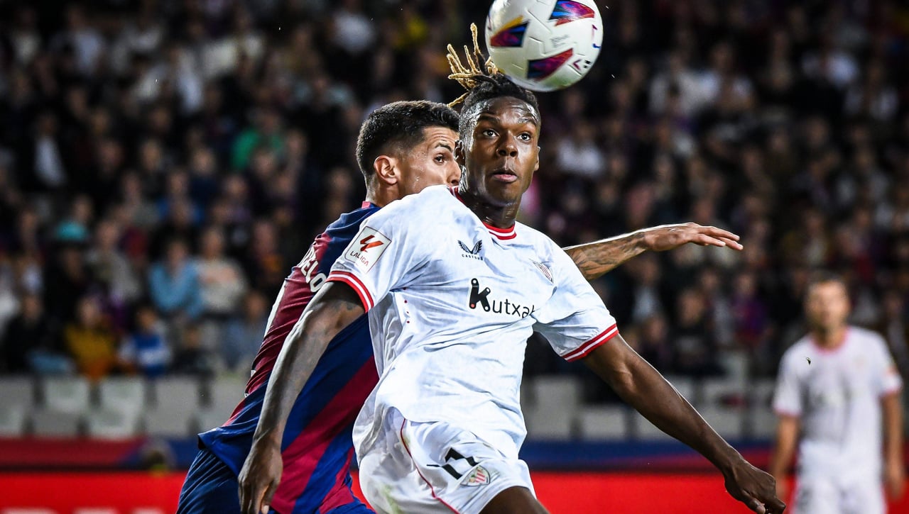 La inteligencia Artificial aconseja a Nico Williams sobre su destino ideal 