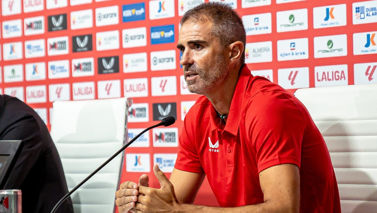 La rajada de Garitano tras el fracaso del Almería en la Copa del Rey: no sólo culpa a sus jugadores