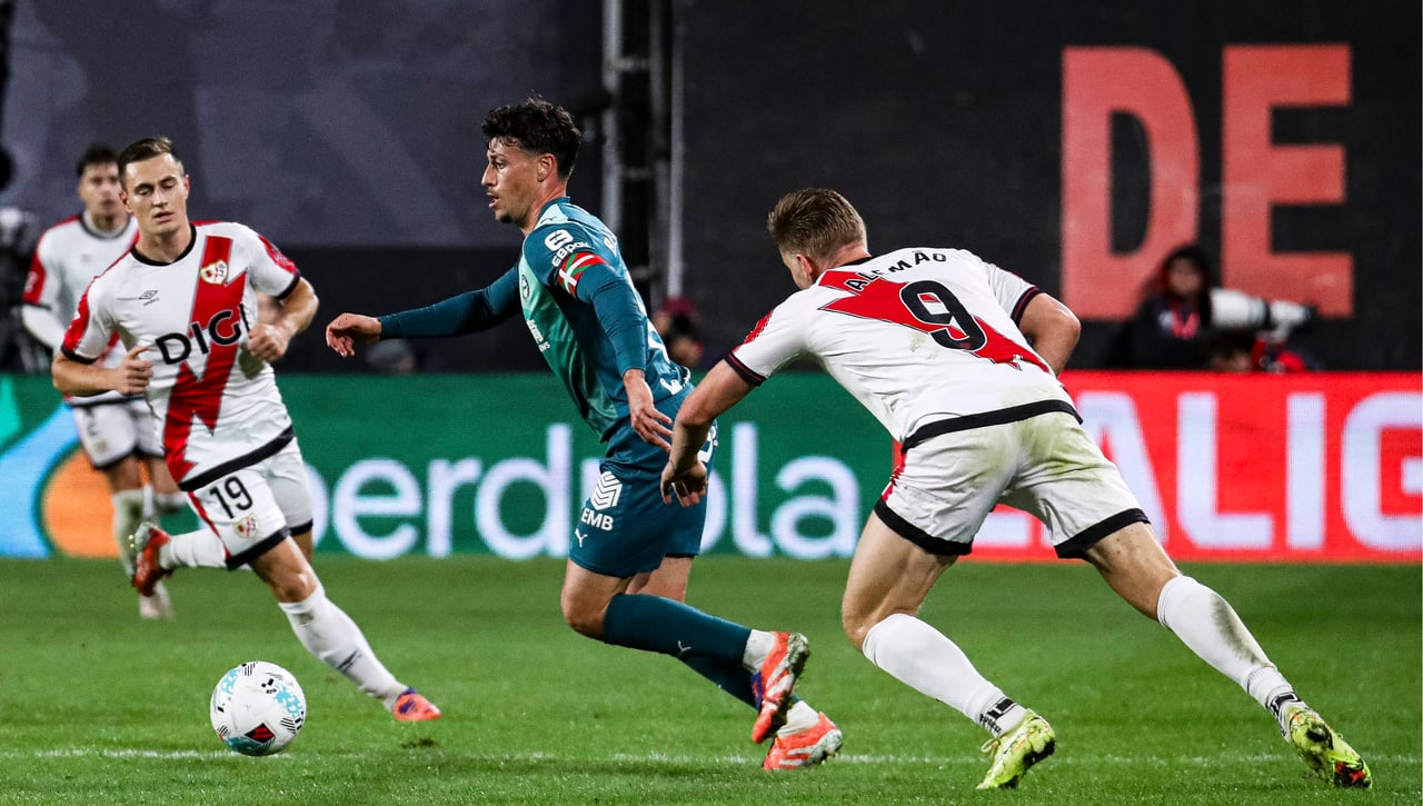 Rayo Vallecano 1-0 Alavés: Alemao da la primera victoria en Vallecas