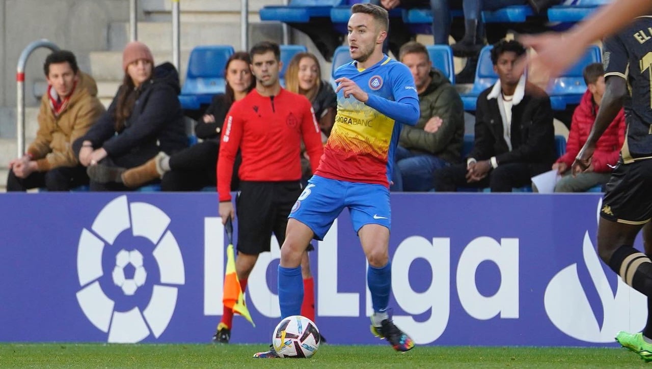 Aguado carga contra el colectivo arbitral por las continuas expulsiones al FC Andorra