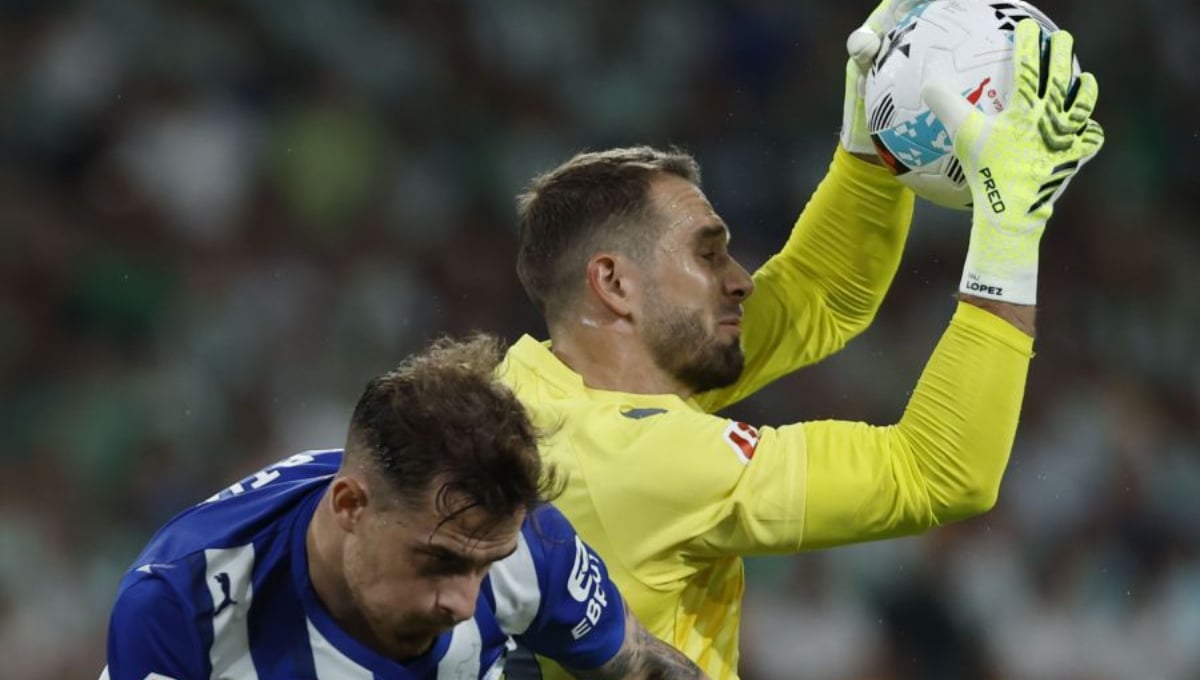 Pau López se quita "el mal sabor" de boca