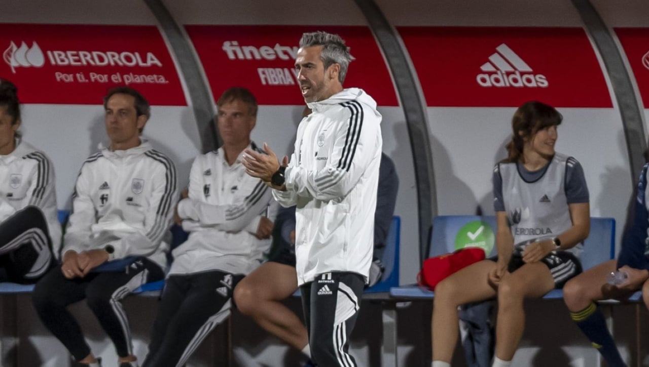 Jorge Vilda convoca a Jenni Hermoso para la Copa de Naciones, pero no a 'las 15'