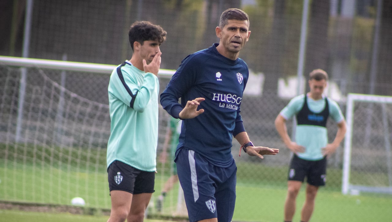 Hidalgo no está para bromas: llega metiendo 'caña' y con cara de pocos amigos