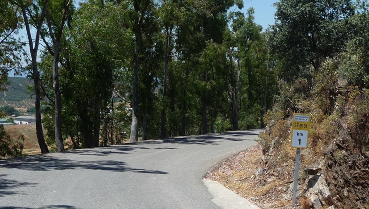 Sendero de Magrado - Pedro Otero: Ruta tranquila donde poder disfrutar del casco urbano de Guadalcanal y su naturaleza