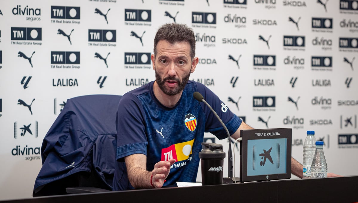 Corberán saca pecho antes de recibir al Athletic en Copa: "El Valencia quiere estar en semifinales y así lo vamos a vivir"