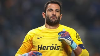 Negocia la incorporación de Antonio Adán