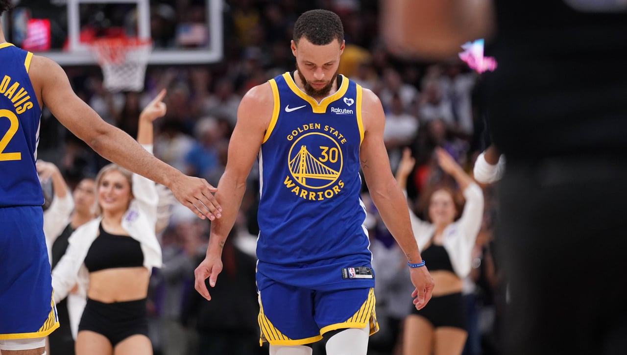 Stephen Curry y los Warriors dicen adiós