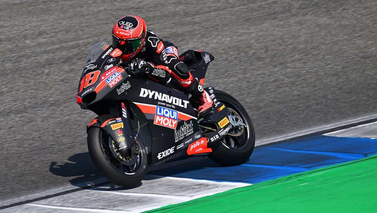 Triplete español en Moto3 y una nueva estrella toma el mando de Moto2