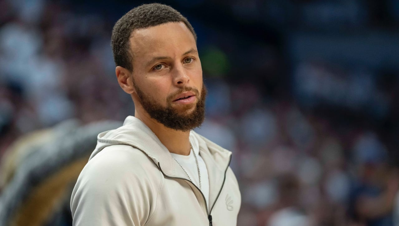 Los Warriors dejan vendido a un Stephen Curry solo ante el peligro