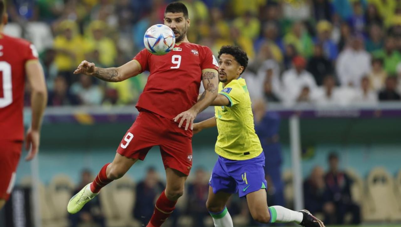 Mercado de fichajes hoy, en directo: Vitor Roque, Sergio Camello, Mitrovic...