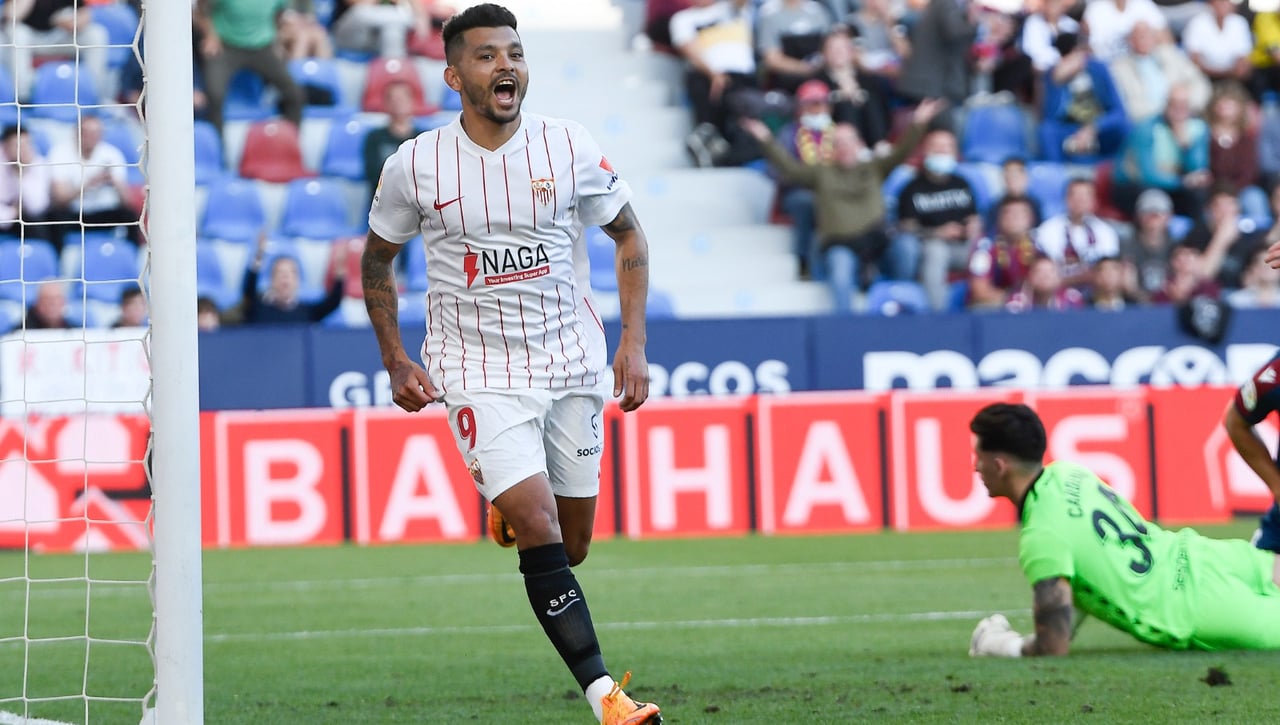 Rayados y Tecatito Corona: "Están en negociaciones, no voy a mentir"