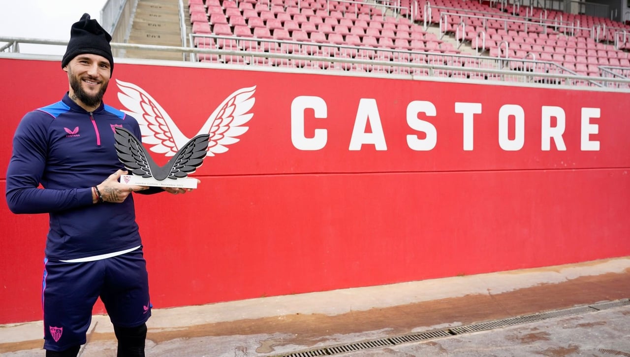 Gudelj y su renovación: "Sevilla es mi casa, no tengo intención de salir"