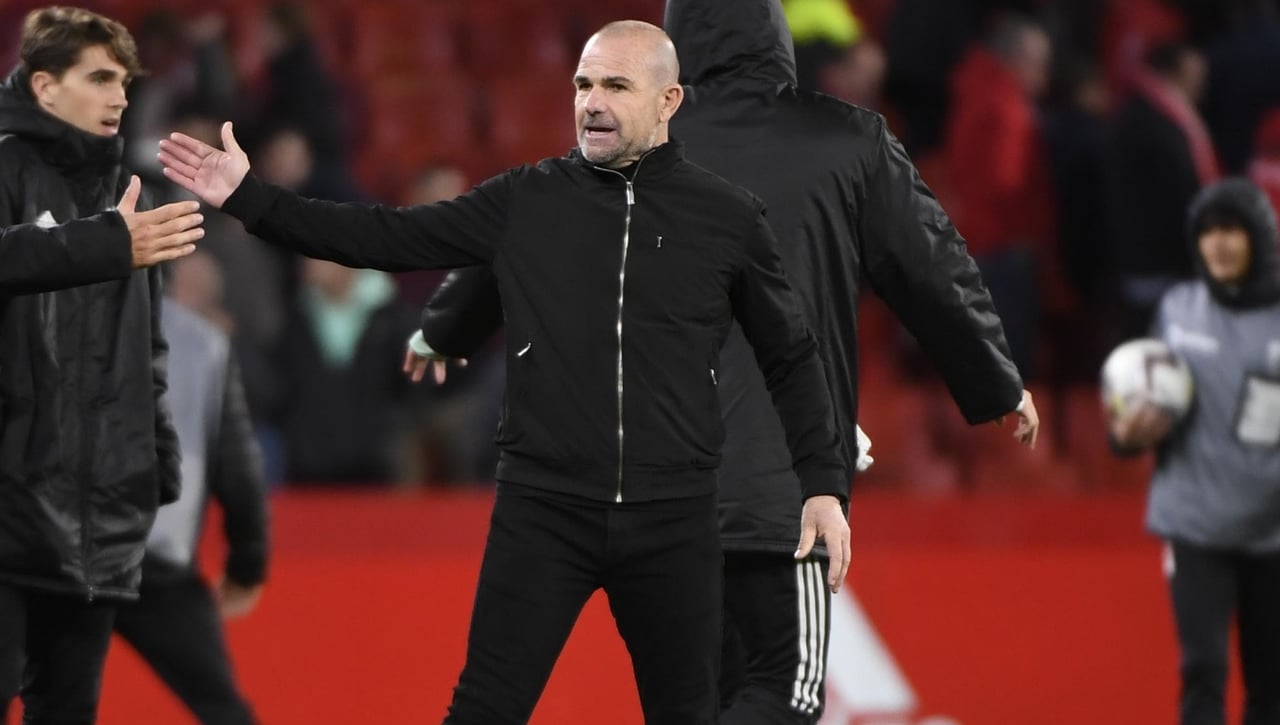 Paco López elogia al Málaga y a la afición del Granada