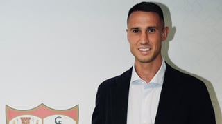 Vlachodimos lo tiene claro: "Vengo a empujar al Sevilla de nuevo arriba, donde debe estar"