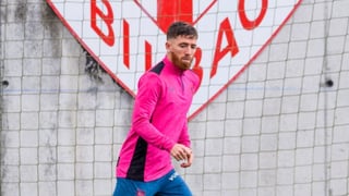 Un parte médico frustra los planes de Iker Muniain