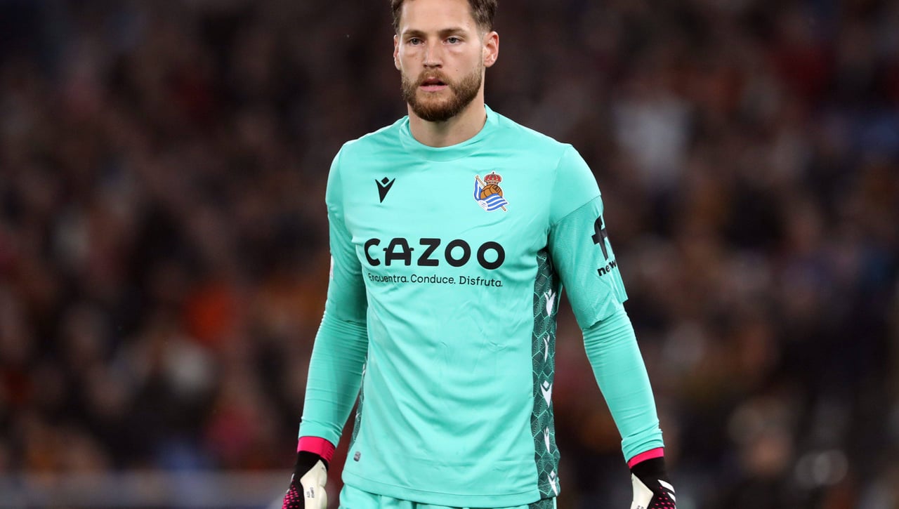 Remiro ya tiene su premio Zamora