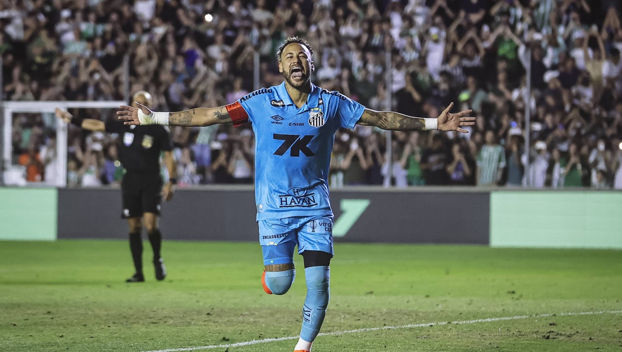 Neymar llama a la puerta de Ancelotti para el próximo Mundial con un hat trick