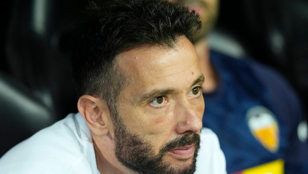 Corberán confirma la titularidad de Ugrinic y la vuelta de Ramazani y Dimitrievski: "Es una oportunidad para él"