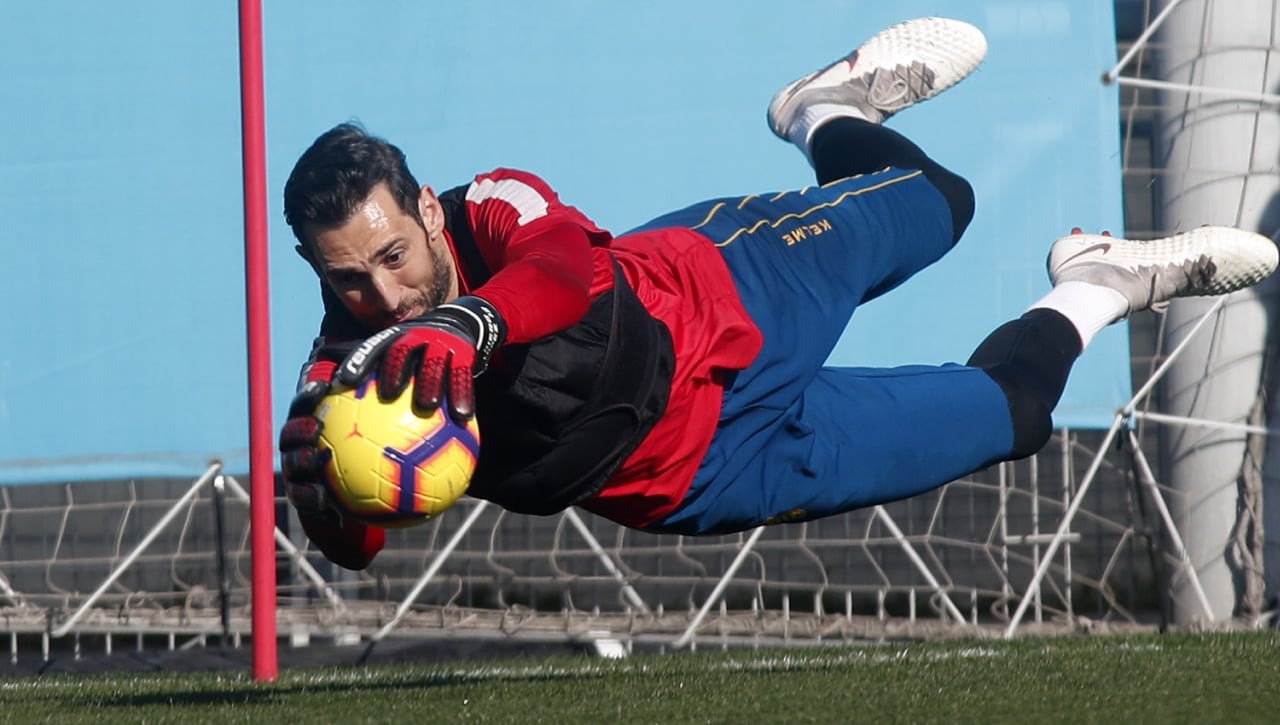 El futuro de Diego López está en Segunda