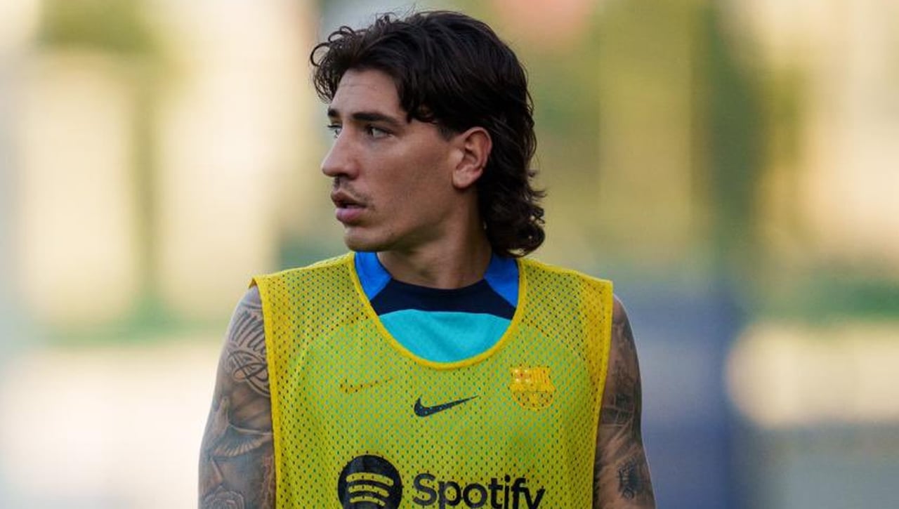 Bellerín le pide un último favor al Barcelona y el club fija su traspaso en una cifra casi ridícula