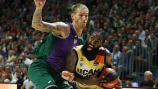 El Unicaja se complica la vida ante el UCAM (79-88)