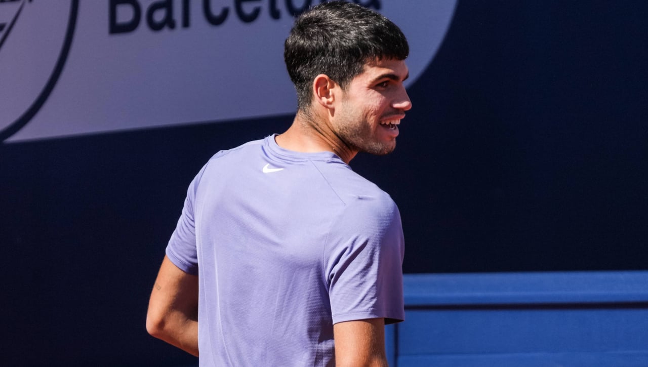 Alcaraz - Rune: horario, canal y dónde ver hoy en TV la final de Carlos Alcaraz en el Conde de Godó 2025