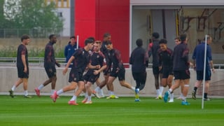 Las diferencias entre Caparrós y García Pimienta en el vestuario del Sevilla