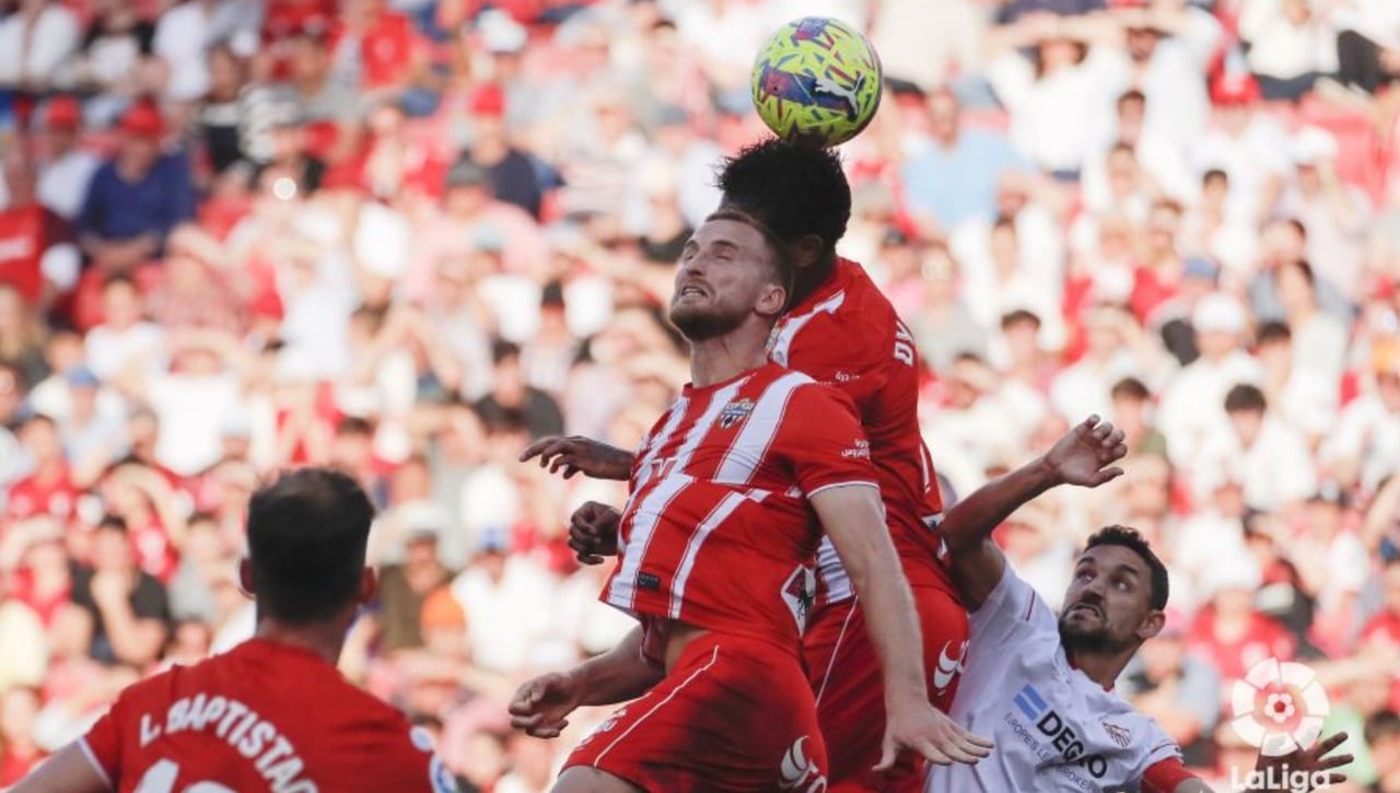 El uno a uno de los jugadores del Almería frente al Sevilla