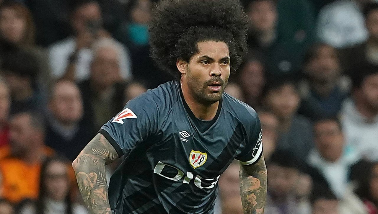 Aridane se asienta en el once de Iñigo Pérez