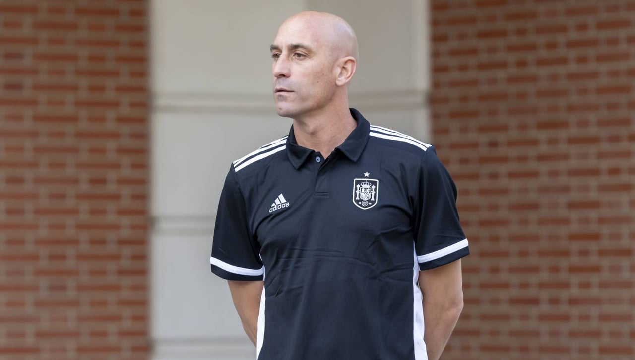 Rubiales vende su primera propiedad