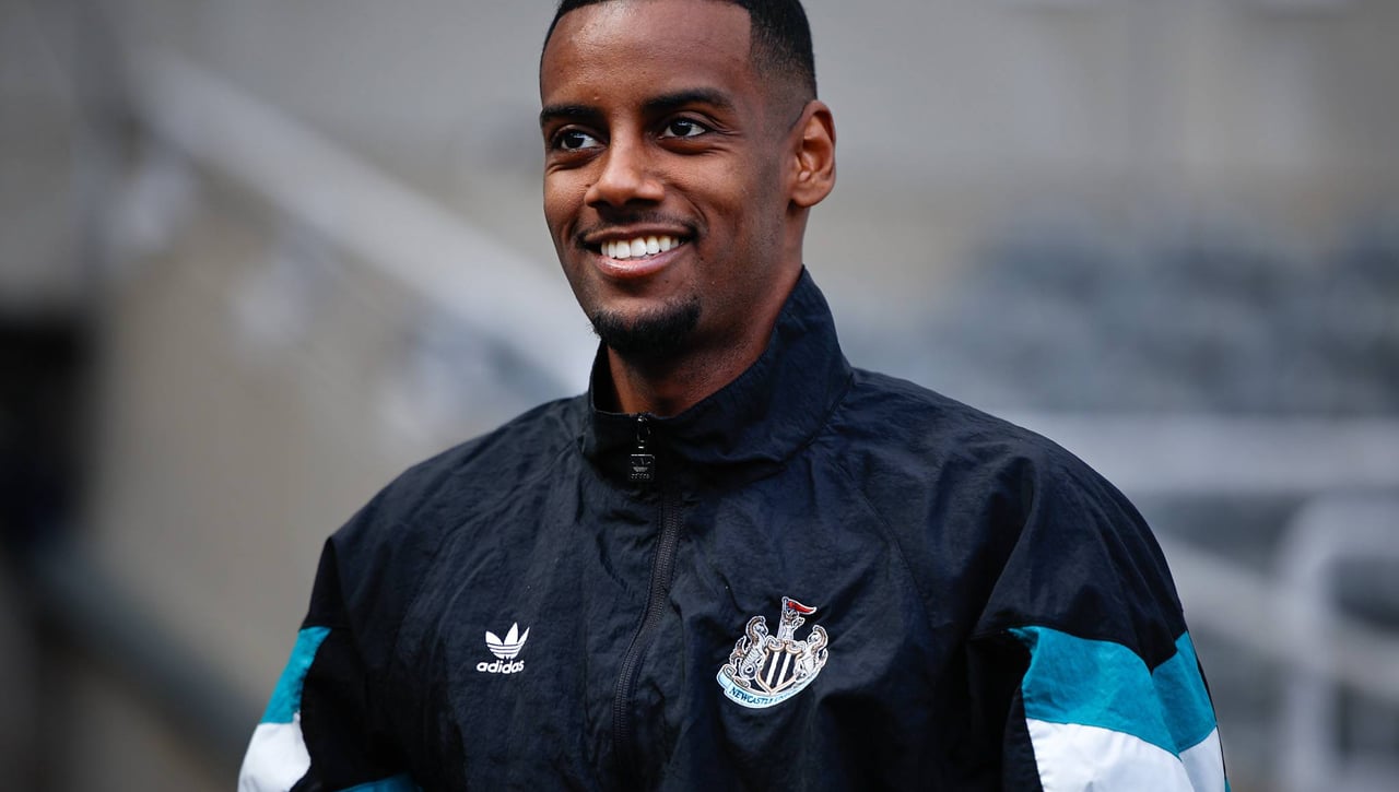 Isak, de vuelta para cerrar su salida