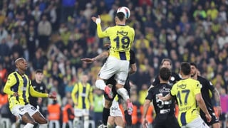 En-Nesyri está intratable: el golazo 'marca de la casa' que sirvió para la victoria del Fenerbahçe